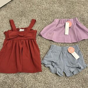 Set of 3 pieces from Bailey’s Blossoms 3-6 months